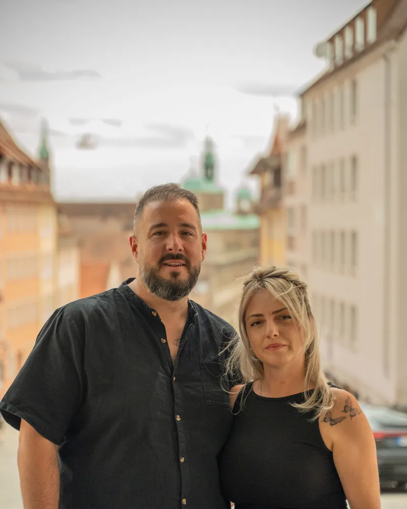 Cemil und Elif von Handicap Drive in der Nürnberger Altstadt